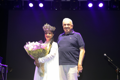 9. Uluslararası Nilüfer Caz Festivali Emel Mathlouthi konseriyle sona erdi