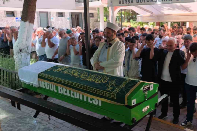 Genç uzman çavuş, gözyaşlarıyla son yolculuğuna uğurladı