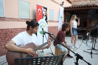Osmangazi Gençlik Meclisi Yeni Döneme Konserle Başladı