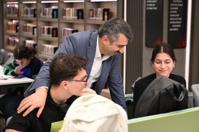 YILDIRIM’DA KÜTÜPHANELER DOLDU TAŞTI