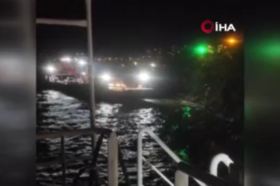 Elazığ’da feribot iskeleye yanaşamadı