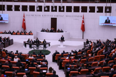 Emekli maaşlarında artış kabul edildi