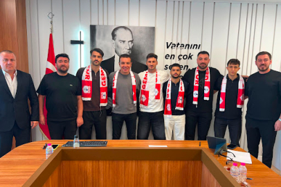 GEMLİKSPOR’DA TRANSFER HAREKÂTI