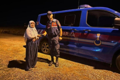 Jandarma kayıp telefonu sahibine ulaştırdı