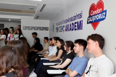 Tekirdağ Büyükşehir'den YKS tercih döneminde ücretsiz danışmanlık desteği