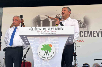YENİ Parti Genel Başkanı Özel: "Birlikte yeni bir yola çıktık"