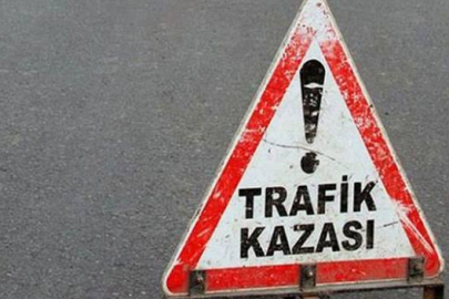 Bir adımla hayata tutundu, motosikletli duvara çarparak can verdi