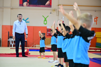 YILDIRIM BELEDİYESİ’NİN 16 FARKLI BRANŞTA DÜZENLEDİĞİ YAZ SPOR OKULLARI’NDA ÜÇÜNCÜ DÖNEM HEYECANI BAŞLIYOR