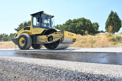 Büyükşehir Harmancık'ta da yolları yeniliyor