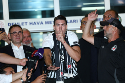 Beşiktaş’ın anlaşmaya vardığı Dusan Vlahovic, İstanbul’a geldi