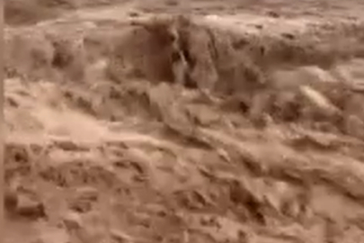 Erzurum’da sağanak sonrası Dumankaya Mahallesi’ni su bastı