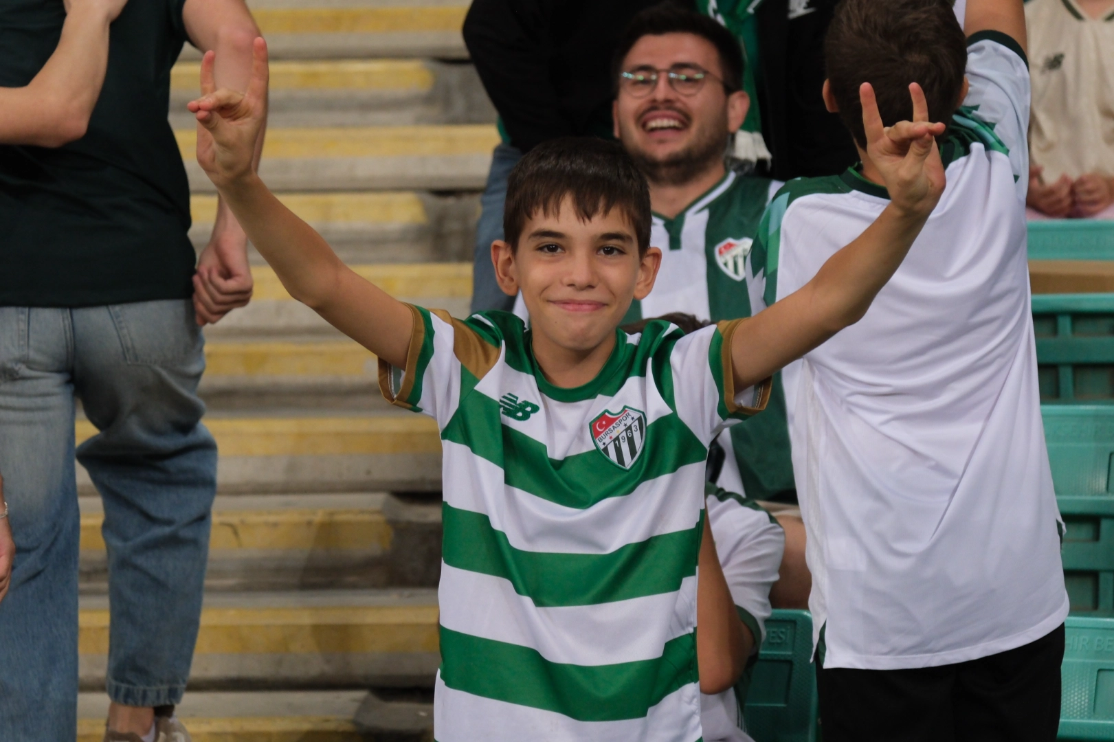 Bursaspor - Iğdır Taraftar albümü 1