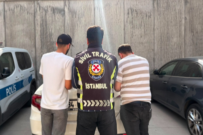 Esenyurt’ta saldırı amacıyla başka bir aracı ısrarla takip eden şahıslar yakalandı