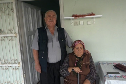 Eşine olan sevgisi 60 basamaklık merdivene asansör yaptırdı