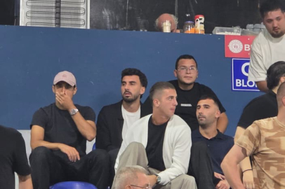 Eski Bursasporlu Muhammed Şengezer Tribünde!
