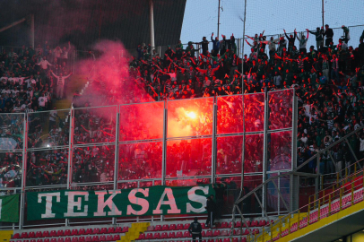 Bursaspor taraftarı Kayseri'yi yıktı!