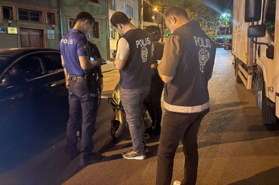 Bursa'da 'Huzur' denetimlinde 3 aranan şahıs yakalandı