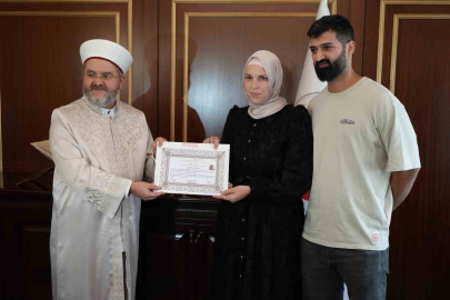Gazze’deki insanlık dramından etkilenen Alman kadın Müslüman oldu