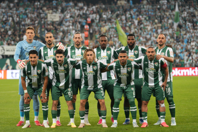 BURSASPOR’DAN İSTANBULSPOR’A GOL YAĞMURU