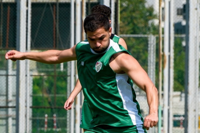 Bursaspor, Manisa FK maçının hazırlıklarına ara vermeden başladı
