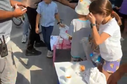 Çocukların limonatalarını Bursa Büyükşehir ekipleri satın aldı
