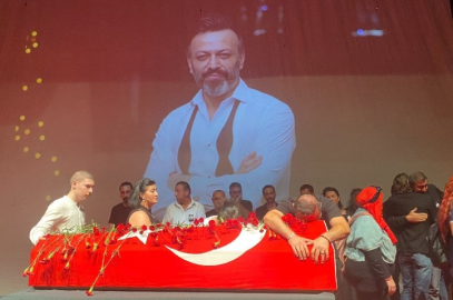 Ünlü oyuncu Serhat Kılıç için duygusal anma: 30 yıl yetmedi Serhat seni çok özleyeceğim