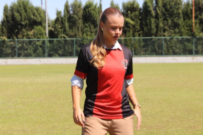 22 yaşındaki Zeynep Mestan, Turgutluspor’un teknik direktörü oldu
