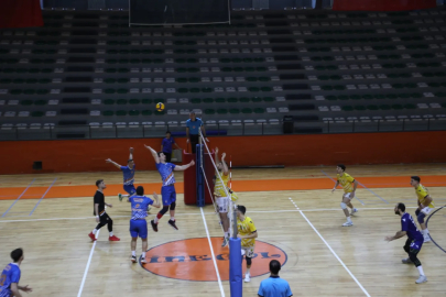 İnegöl Belediyespor Voleybolda Yeni Sezon İçin Sahaya İniyor