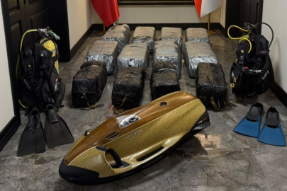 Su altında 1,5 milyarlık kokain operasyonu 9 şüpheli yakalandı