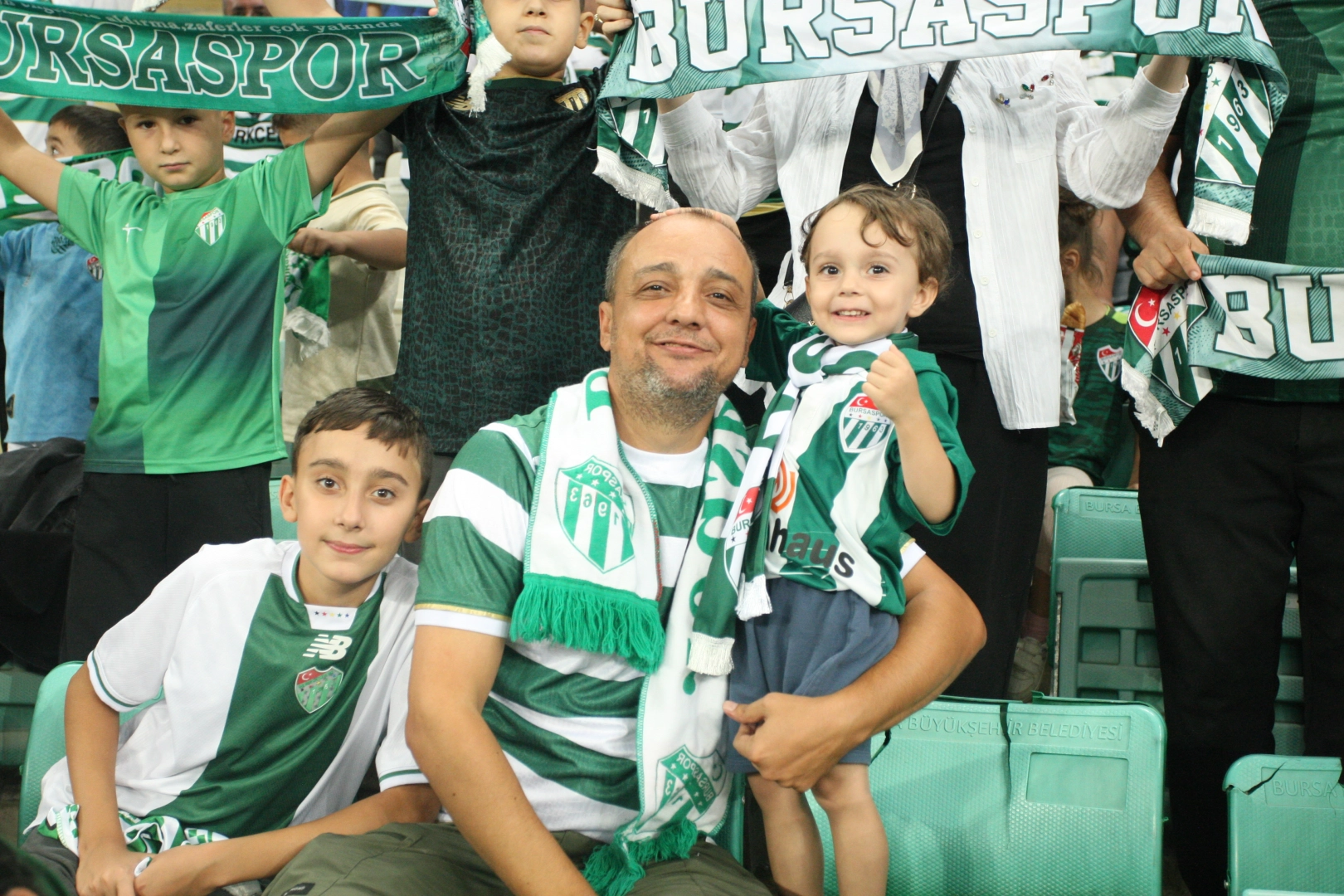 Bursaspor- Esenler Erokspor taraftar fotoğrafları 4