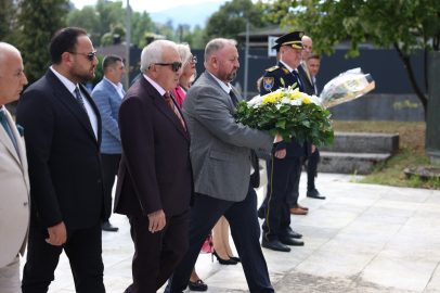 Başkan Şadi Özdemir Zavidovići’nin Şehir Günü törenlerine katıldı