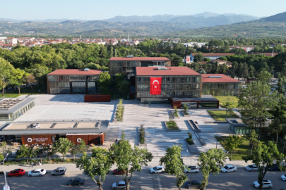 İnegöl’de Belediye Hizmetlerine E-Devlet Kolaylığı: Yarım Milyon İşlem Gerçekleştirildi