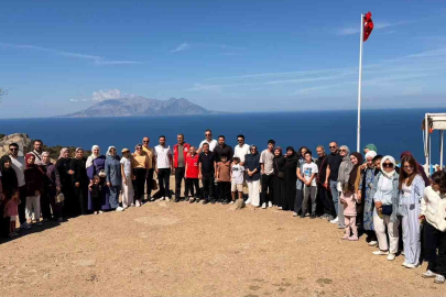 Şehit aileleri ve gazilerin Çanakkale çıkarması