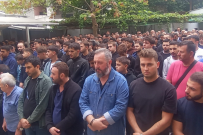 Motosiklet kazasında hayatını kaybeden genç son yolculuğuna uğurlandı