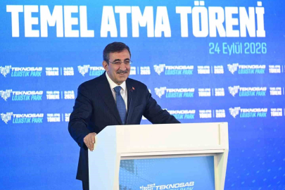 Cumhurbaşkanı Yardımcısı Cevdet Yılmaz Bursa’da: 210 milyon dolarlık Lojistik Park’ın temeli atıldı