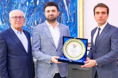 Bursaspor'dan Karkent Tekstil'e teşekkür
