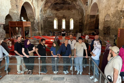 Büyükşehir'den sağlık çalışanlarına kültürel miras gezisi