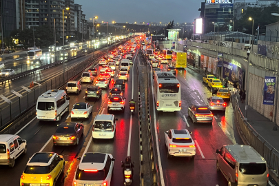 İstanbul’da trafik yoğunluğu yüzde 76’ya ulaştı