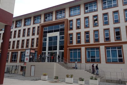 Güllü’nün kızı Tuğyan Ülkem Gülter suçlamaları kabul etmedi: "Annem düştü, herhangi bir temas ettiğini görmedim"