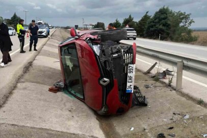 Karacabey-Bandırma yolunda otomobil kanala uçtu: 1 yaralı