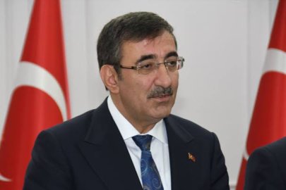Cumhurbaşkanı Yardımcısı Cevdet Yılmaz: "FETÖ dediğimiz yapılanma insanların aklına ipotek koyup onları adeta makineye dönüştürdü"