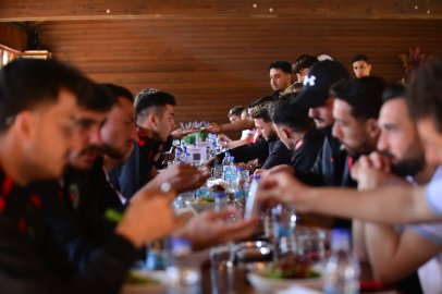 Kestel Çilekspor yemekte buluştu