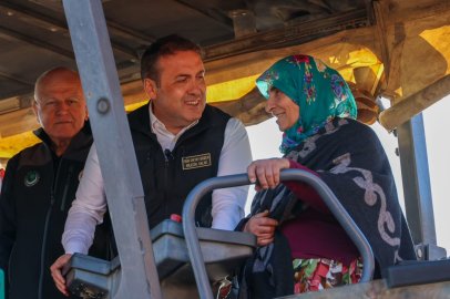 Bilecik'te 8 kilometrelik köy yolu sıcak asfalta kavuşuyor