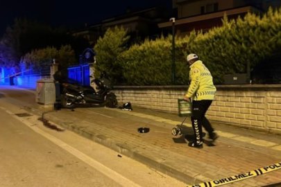 Kontrolden çıkarak trafoya çarpan motosiklet sürücüsü hayatını kaybetti