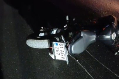 Taksinin çarptığı motosiklet sürücüsü hayatını kaybetti