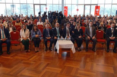 Bursa’da "İletişim Yüzyılı, Güçlü İletişim, Etkin Kamu" programı gerçekleştirildi