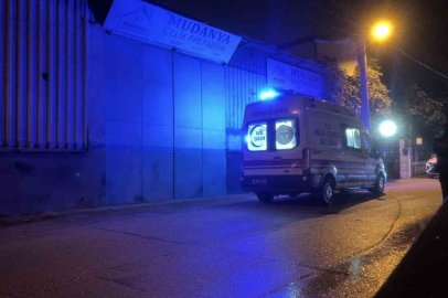 Bursa’da iş yerinin çatısından düşen adam öldü