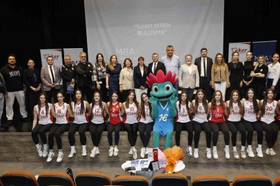 Dünya Kız Çocukları Günü’nde Eker Spor Kulübü’nden ilham veren buluşma