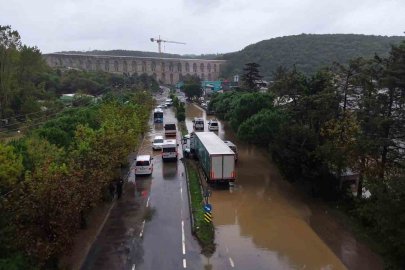 Kemerburgaz Cendere yolunda kalan araçlar havadan görüntülendi