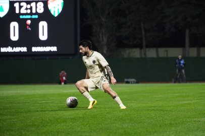 Bursaspor deplasmanda güle oynaya kazandı: 3-0!